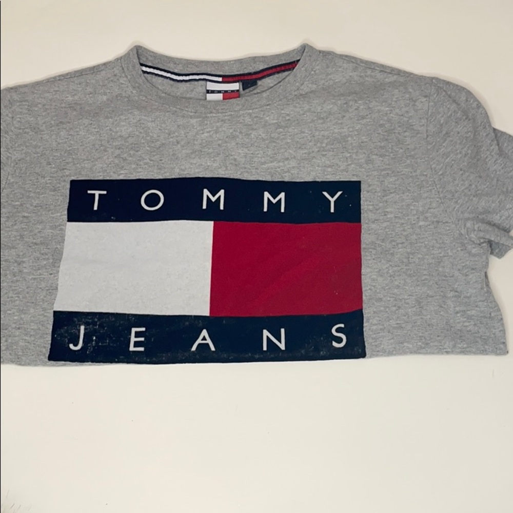 TOMMY JEANS T-SHIRT